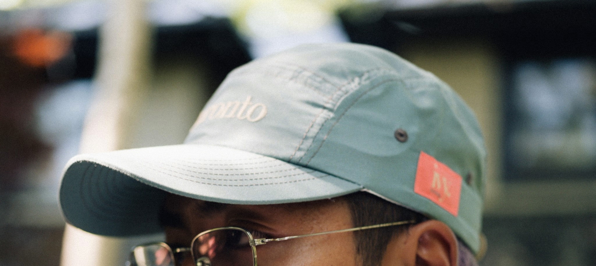caps.